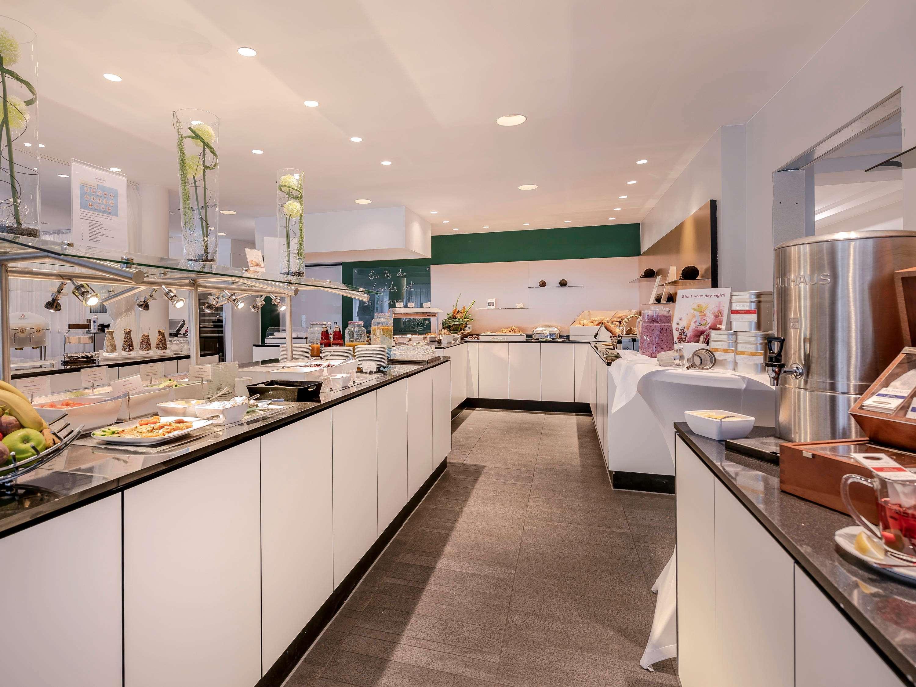Congress Hotel Mercure Nuernberg An Der Messe Екстер'єр фото