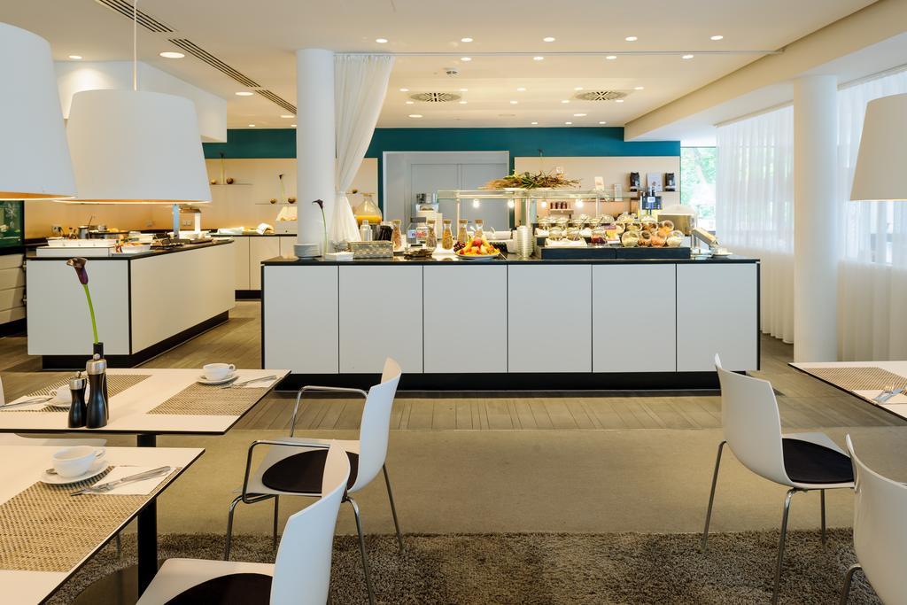 Congress Hotel Mercure Nuernberg An Der Messe Екстер'єр фото